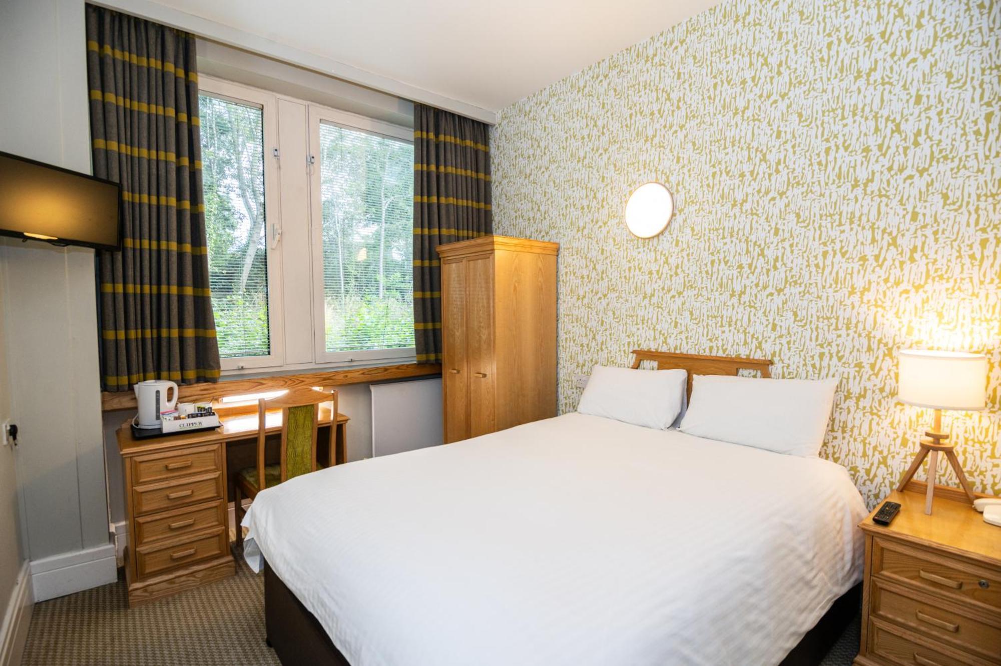 Отель Kents Hill Park Training & Conference Centre Милтон-Кейнс Экстерьер фото