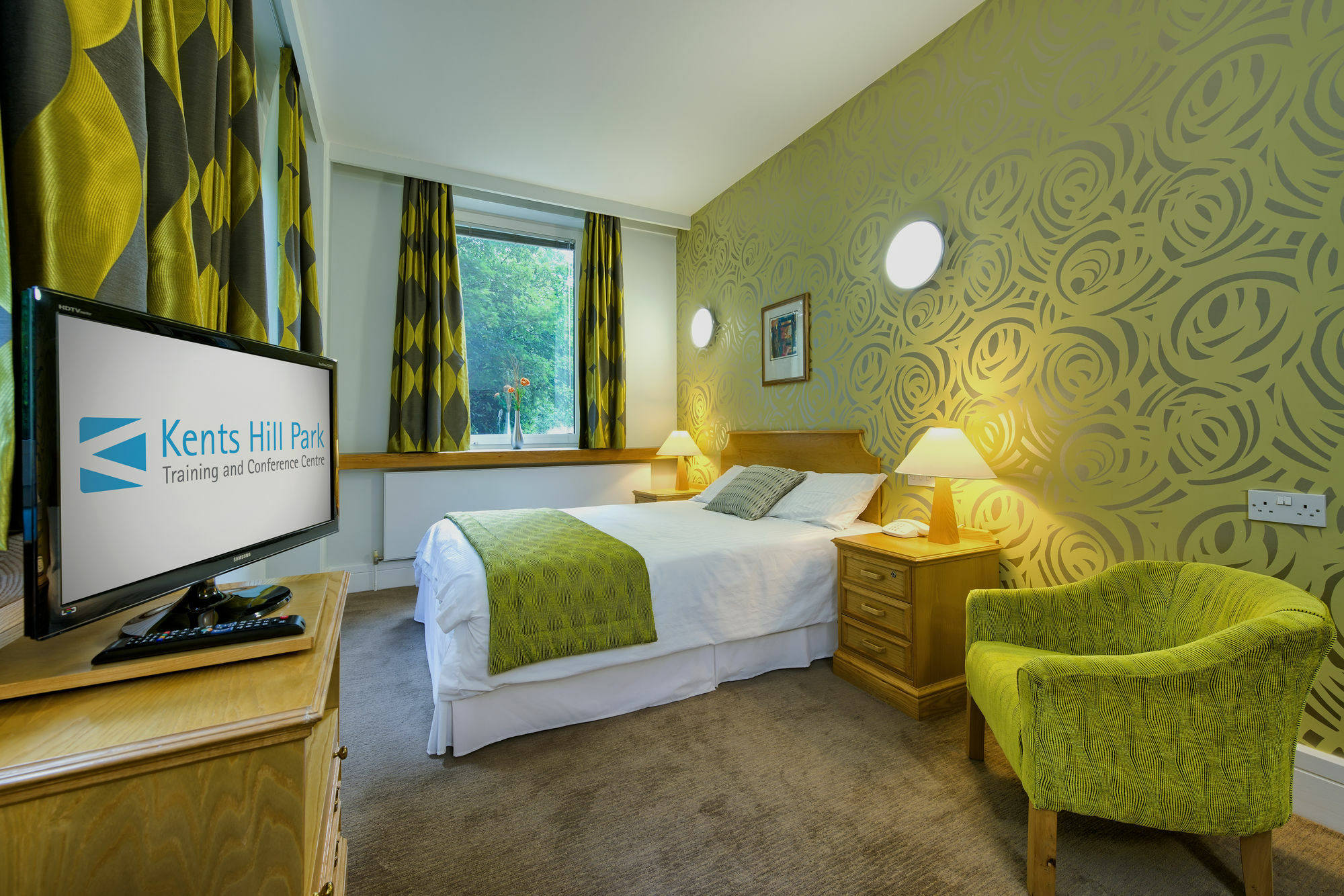 Отель Kents Hill Park Training & Conference Centre Милтон-Кейнс Экстерьер фото